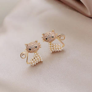 Pendientes de Moda Coreana 2025, Chapados en Oro, con Pedrería Brillante, Joyería Linda con Perlas y Gato, para Mujeres y Niñas - Product Image 4