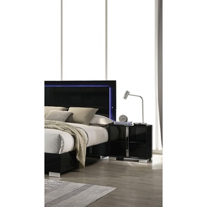 โต๊ะข้างเตียงสีดำทันสมัยพร้อมขาโครเมียมเคลือบยูวีสำหรับห้องนอน - Product Image 3