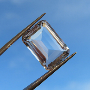 Ngọc lục bảo cắt màu trắng đá tự nhiên tinh thể tự nhiên rõ ràng thạch anh lỏng đá quý đối với trang sức làm - Product Image 2