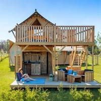 Grande tente de chasse en bois de luxe familiale, loft à deux étages, tente safari avec salle de bain