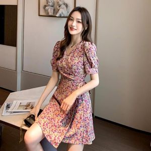 Lady's Elegant V-neck Floral Pattern <strong>Dress</strong> with Full Cuffs, Tight Waistband and Slit at the Hem, a Casual Mini Skirt - Product Image 4
