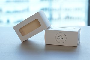 Biểu Tượng Tùy Chỉnh In Thân Thiện Với Môi Tái Sử Dụng Có Thể Gập Lại Kraft Giấy Bánh & Sushi Bao Bì Hộp Với Cửa Sổ Dập Nổi Matt Cán - Product Image 5