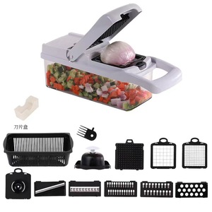 Planche à découper multifonctionnelle verte en ABS et acier inoxydable pour la cuisine, outil spécialisé pour trancher les légumes et les concombres - Product Image 6