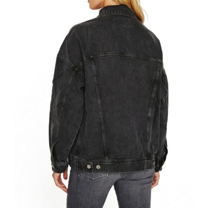 Veste en jean noire délavée surdimensionnée pour femme, style rétro personnalisé, coupe décontractée, épaules tombantes, style trucker - Product Image 2