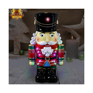 Bán Buôn Tùy Chỉnh Hiện Đại Sợi Thủy Tinh Giáng Sinh Hàng Thủ Công Nhựa Resin Giáng Sinh Nutcrackers Lính Bức Tượng Điêu Khắc Để Bán - Product Image 2