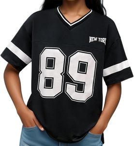 Personnalisez le nom et le numéro de votre équipe Fans Jersey pour les femmes surdimensionné graphique Stripe Trim V Neck Drop Shoulder Summer Tshirts - Product Image 4