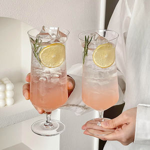 Lelyi Creative Ins Tasse en <span class=keywords><strong>verre</strong></span> simple <span class=keywords><strong>à</strong></span> <span class=keywords><strong>pied</strong></span> haut pour un usage domestique Tasse en <span class=keywords><strong>verre</strong></span> au design moderne exquis pour cadeau de rentrée des classes - Product Image 1