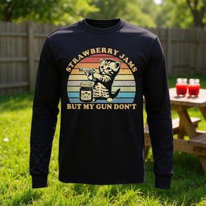 T-shirt à manches longues Strawberry Jams But My Gun Don't Cat - Product Image 3