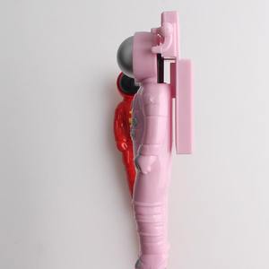 Stylo bille 3D en forme d'astronaute de dessin animé, idéal pour les cadeaux de Noël, avec logo, recharge noire – Vente chaude - Product Image 3