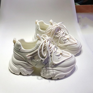 <span class=keywords><strong>Scarpe</strong></span> Sportive Casual da Donna Estive Traspiranti 2024 Nuove con Rete e Suola Spessa, Modello Trendy che Valorizza la Figura - Product Image 5