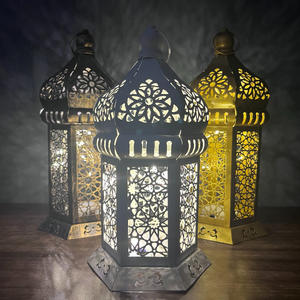 Lanterne suspendue vintage en forme de cage à oiseaux, IP65, pour décoration extérieure, porte-bougie chauffe-plat pour Noël, fêtes féeriques et mariages - Product Image 5