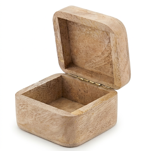 Boîte à encens sculptée en bois, étui de rangement aromatique en bois de santal, organisateur de bureau décoratif style temple hindou, senteurs personnalisées - Product Image 1