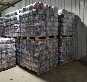 Alfombras <span class=keywords><strong>de</strong></span> trapo <span class=keywords><strong>baratas</strong></span> <span class=keywords><strong>de</strong></span> fábrica, Trapos <span class=keywords><strong>de</strong></span> algodón <span class=keywords><strong>de</strong></span> Color oscuro, 100% algodón, restos <span class=keywords><strong>de</strong></span> <span class=keywords><strong>tela</strong></span> usados, uso marino y aéreo, Trapos <span class=keywords><strong>de</strong></span> algodón industriales, bolsa <span class=keywords><strong>de</strong></span> 25kg - Product Image 6