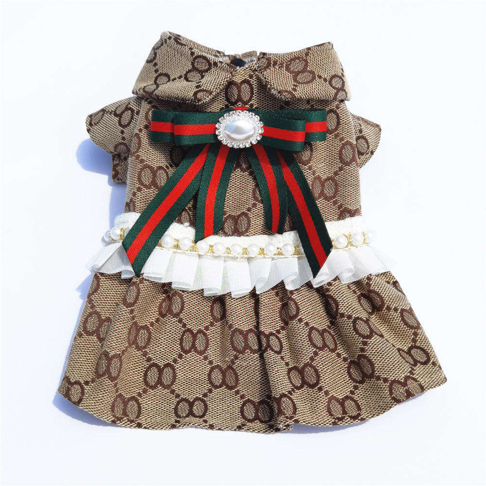 ชุดเดรส