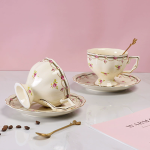 Ensemble de tasses à café et soucoupes en porcelaine vintage classique royale de luxe personnalisée, boîte cadeau écologique, ensembles de café et de thé personnalisés - Product Image 5