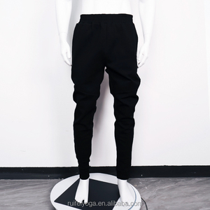 <span class=keywords><strong>Tuta</strong></span> da Ginnastica da Uomo in Pile Tecnico di Poliestere con Zip Intera e Logo Personalizzato, Completo Due Pezzi con Felpa con Cappuccio e Pantaloni <span class=keywords><strong>Jogger</strong></span> - Product Image 6