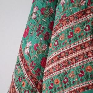 Vente en gros de literie personnalisée 100% coton Jaipuri Razai Quilt Hand Block Print Couverture de luxe de qualité supérieure faite à la main pour un usage domestique - Product Image 6