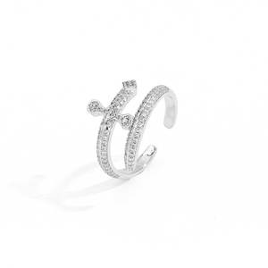 Bague ouverte en argent 925 plaqué or, motif dague de la justice, sertie de moissanite GRA VVS, style Hip Hop Iced Out, personnalisable, vente en gros OEM, fournisseur de bijoux pavés - Product Image 5