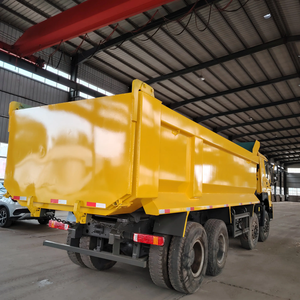 Camion benne poids lourd d'occasion Howo 6x4 diesel, 10 roues, moteur Weichai, direction à gauche, 351-450 CV, 31-40T, similaire aux modèles les plus vendus - Product Image 2