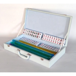 Jeu de tuiles de Mahjong américain classique, 166 tuiles sculptées colorées à 4 couches au design créatif, étui de voyage portable en cuir vintage classique - Product Image 5