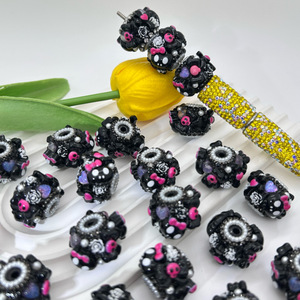 2025 nouveau Design Halloween 18*25mm fleur citrouille crâne perles bricolage acrylique perles en plastique pour stylo téléphone chaîne bijoux collier - Product Image 1