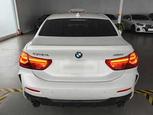 Guazi <span class=keywords><strong>BMW</strong></span> Serie 1 <span class=keywords><strong>120i</strong></span> Versión M Sports, Tracción Delantera, <span class=keywords><strong>Gasolina</strong></span>, Auto Usado, Sedán Compacto, Volante a la Izquierda, 5 Puertas, Auto de Segunda Mano - Product Image 2