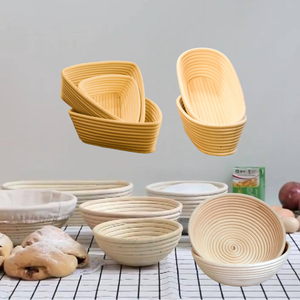 Wholesale wicker plastic wood pulp triangle oval bread dough proofing bannetons basket boulangerie rattan box set kit with liner