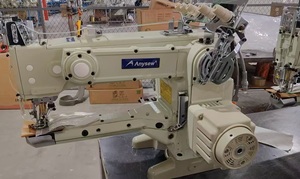 Nouvelle machine à coudre industrielle à grande vitesse AS1500L-DD/UT à bras long (interlock) 3 aiguilles 5 fils avec coupe-fil automatique et moteur - Product Image 2