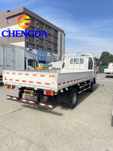 Usato nuovo <span class=keywords><strong>Isuzu</strong></span> 4x2 <span class=keywords><strong>4x4</strong></span> 8 10 12Ton 130hp 6 8 ruote Diesel luce Mini camion Cargo - Product Image 6