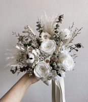 Bouquet de mariée personnalisé en roses stabilisées, fleurs éternelles, bouquet de demoiselle d'honneur à tenir à la main