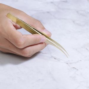 Pinzas Multifuncionales para Extensión de Pestañas con Luz Ultravioleta de Marca Privada Pinky Leem, Sistema de Pinzas para Pestañas con LED UV - Product Image 3