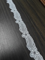Dentelle blanche transparente à motif floral à six pétales, bordure festonnée brodée, 3 cm, 100 % polyester, textile de maison, robe de mariée pour filles, DIY