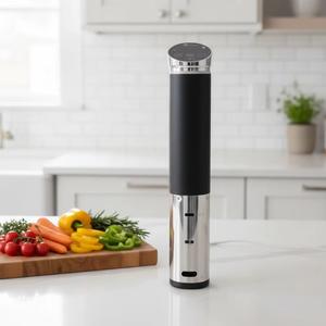 Cuisinière <span class=keywords><strong>sous</strong></span> <span class=keywords><strong>vide</strong></span> professionnelle Affichage numérique LED Fonction minuterie Faible bruit Circulateur à température constante pour une préparation de repas saine - Product Image 6