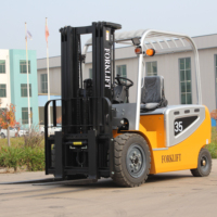 Chariot élévateur diesel au design créatif avec plusieurs fonctions pour les manœuvres de stockage au détail servant de transpalette