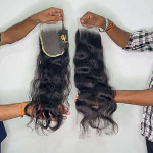 Ligne de cheveux naturelle 13x6 13x4 fermeture frontale en dentelle avec des faisceaux de cheveux bouclés bruts, faisceau de cheveux humains vierges de temple - Product Image 1