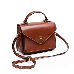 Sac à bandoulière vintage en cuir véritable pour <span class=keywords><strong>femme</strong></span> Asuwish avec deux sangles imperméables - Product Image 4
