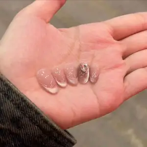 Fabricante artesanal de unhas artificiais luxuosas com strass 3D olho de gato francês espelho mágico em pó unhas falsas por atacado