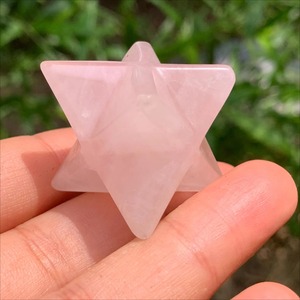 Cristal d'étoile de Merkaba en quartz rose poli naturel pour la guérison des chakras, la méditation et la décoration de la maison, cadeau spirituel - Product Image 6