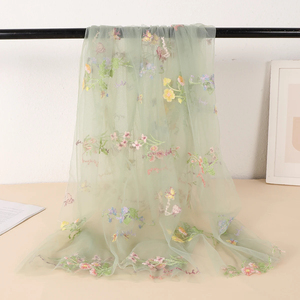 투투 원피스 의류를위한 아름다운 꽃 자수 녹색 꽃 자수 메쉬 레이스 직물 부드러운 얇은 명주 그물 직물 - Product Image 1