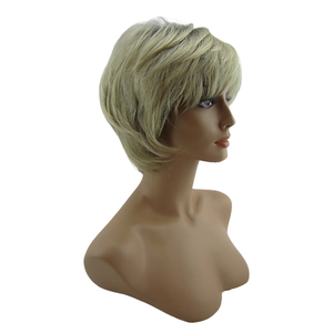 Perruques synthétiques résistantes à la chaleur de qualité supérieure pour une <span class=keywords><strong>coiffure</strong></span> longue durée Perruques synthétiques en fibres naturelles - Product Image 2