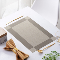 Tapis de table tissé en Offre Spéciale Sets de table tissés carrés antidérapants et faciles à nettoyer pour table à manger de luxe