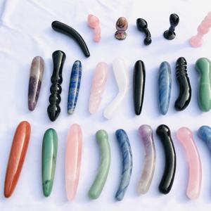 Groothandel Natuurlijke Hoge Kwaliteit Roze Kwarts Gebogen Kristal Massage Wand Kwarts <span class=keywords><strong>Dildo</strong></span> voor Sexy Vrouw - Product Image 2