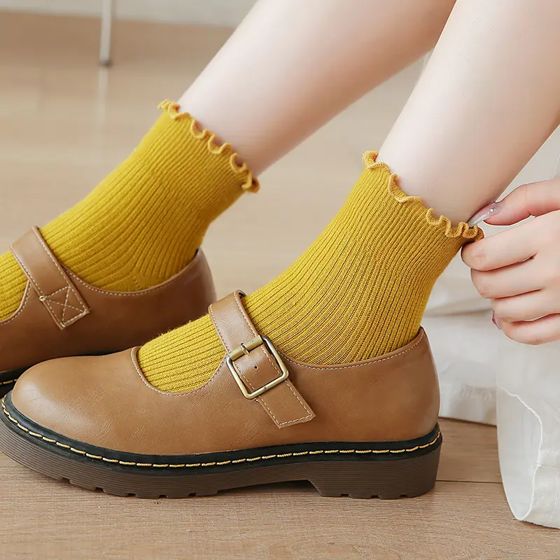Wholesale Fashion Cotton Women Lettuce Edge Soft Frilly Knit Ankle Yellow Ruffle Socks For Girls