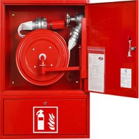 Rouge avec un 30m 3/4 pouces tuyau d'incendie utilisé pour la construction de protection incendie