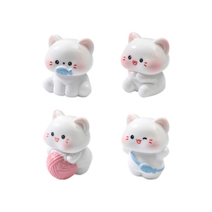 Figurines en résine de chatons Kawaii miniatures blancs, très populaires, pour la décoration de jardins féériques, de gâteaux, de micro-paysages et de projets DIY - Product Image 5