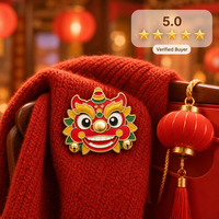Broche en émail souple 3D Tête de Lion Danseur avec clochettes dorées et impression UV, Bijou du Nouvel An Chinois, Épingles de revers, Badge métallique personnalisé, Vente en gros
