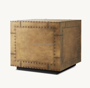Ensemble de salon de luxe Sassanid OEM Industrial Age Inspiration Rivets martelés à la main Table d'appoint à socle en laiton <span class=keywords><strong>Orsay</strong></span> 22" - Product Image 1