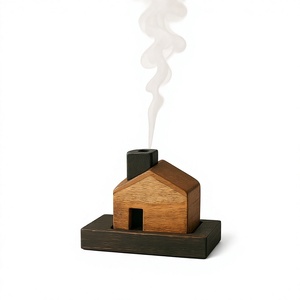 Brûleur d'encens et récupérateur de cendres en bois d'acacia artisanal, en forme de maison, écologique, d'origine indienne, pour usage aromatique - Product Image 1
