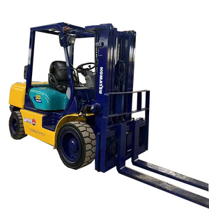 Komatsu รถยก3ตันรถยก FD30ดีเซล FD80 FD150 2012รุ่น1ปีรับประกันสินค้า - Product Image 1