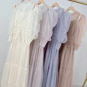 <span class=keywords><strong>Robe</strong></span> en Gaze Charmante à Manches Bouffantes Épaules Dénudées, Taille Cintrée Plissée en Chiffon Élégante pour Femme - Product Image 1